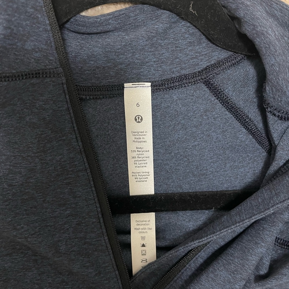 Lululemon It's Rulu Cropped Half Zip - Picture 3 of 3